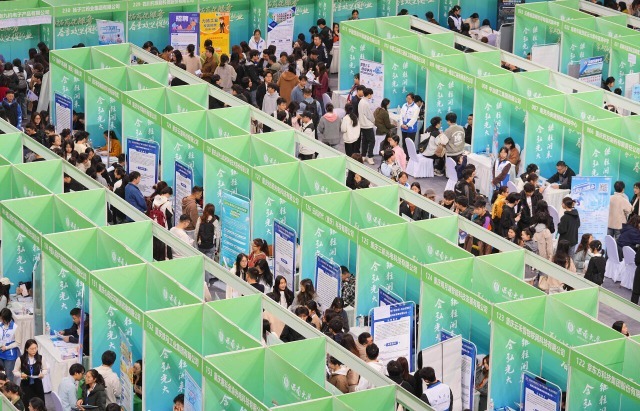 招才引智進高校